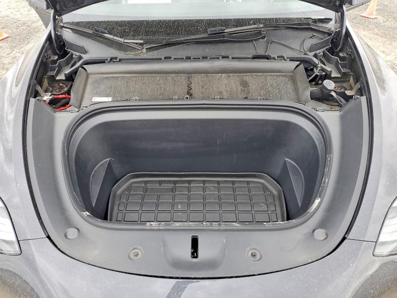 Auction sale of the 2024 Tesla Model Y, vin: 7SAYGDED9RF014983, lot number: 79826345