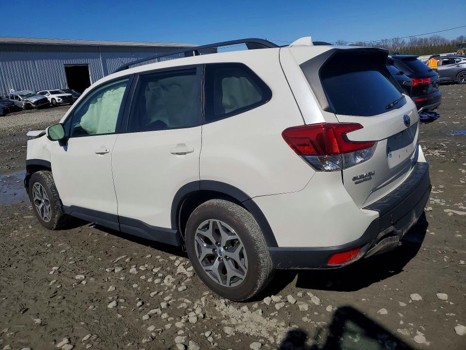 2020 Subaru Forester მანქანა იყიდება აუქციონზე, vin: JF2SKAGC6LH419843, აუქციონის ნომერი: 46850516