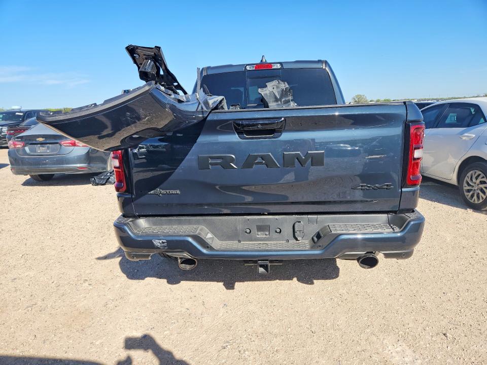 46284436 :رقم المزاد ، 1C6SRFFT4TN233431 vin ، 2026 Ram 1500 مزاد بيع