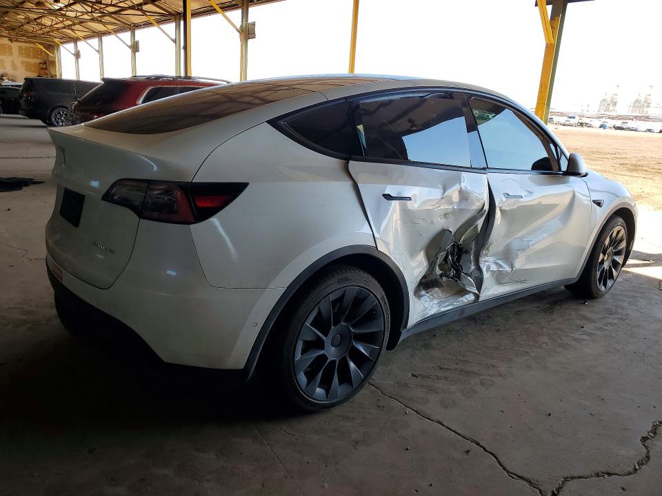 Продажа на аукционе авто 2021 Tesla Model Y, vin: 5YJYGDEE5MF097598, номер лота: 47022896