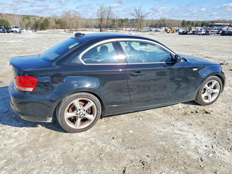 41703626 :رقم المزاد ، WBAUP7C5XBVM54479 vin ، 2011 Bmw 128 مزاد بيع