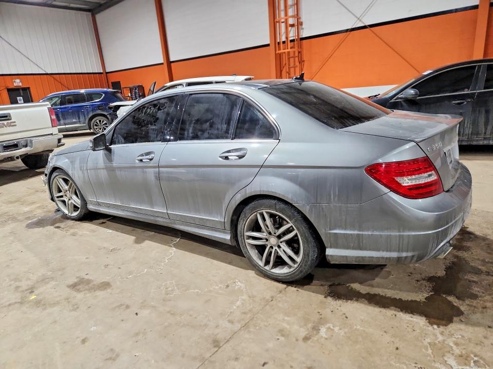 2013 Mercedes-benz C მანქანა იყიდება აუქციონზე, vin: WDDGF8JB0DA868355, აუქციონის ნომერი: 79388025