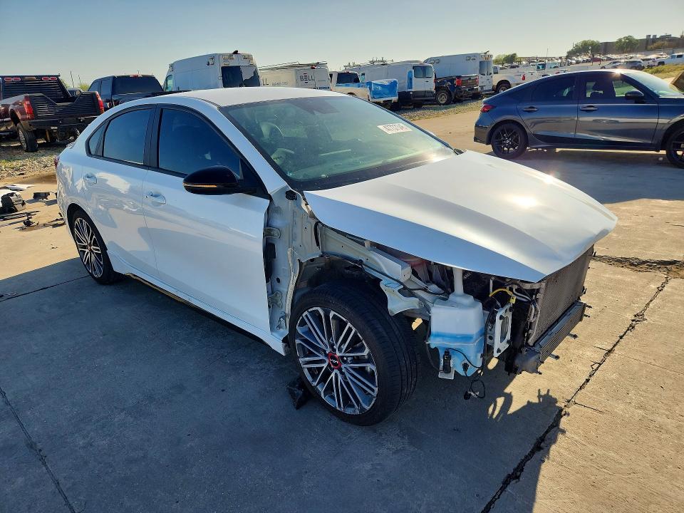 47737346 :رقم المزاد ، 3KPF44AC6PE530361 vin ، 2023 Kia Forte مزاد بيع