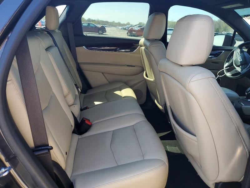 46376096 :رقم المزاد ، 1GYKNBRS9HZ208227 vin ، 2017 Cadillac Xt5 مزاد بيع
