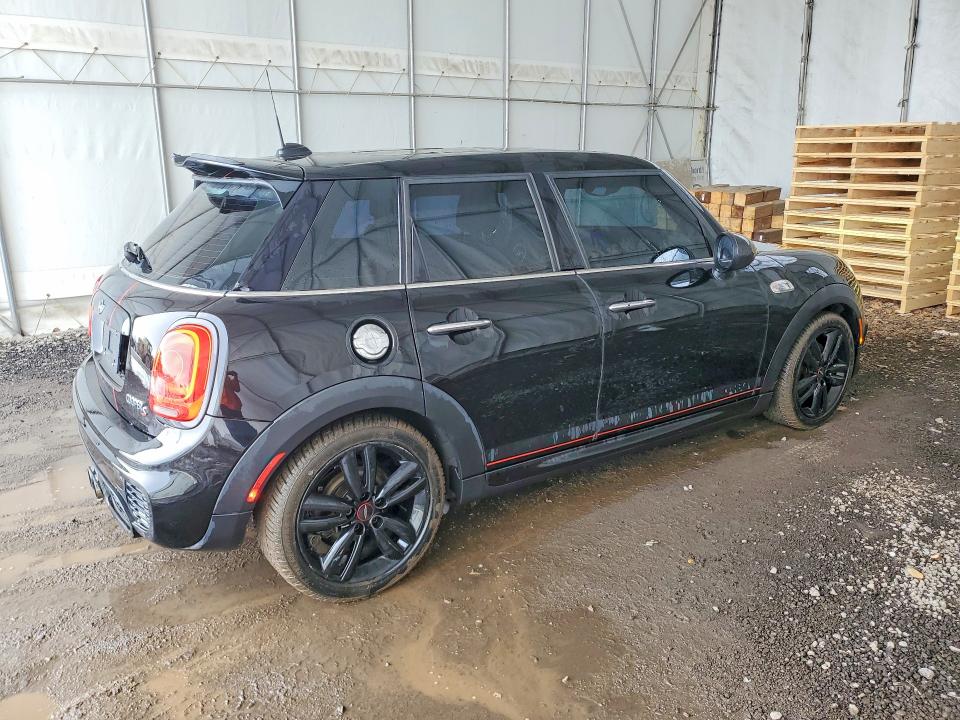 2017 Mini Cooper მანქანა იყიდება აუქციონზე, vin: WMWXU3C55H2D32494, აუქციონის ნომერი: 47587476