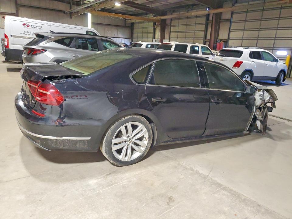 Продаж на аукціоні авто 2018 Volkswagen Passat, vin: 1VWBA7A3XJC007798, номер лоту: 47904676