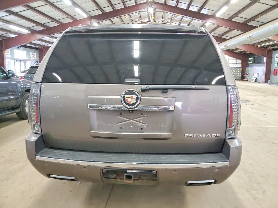 2013 Cadillac Escalade მანქანა იყიდება აუქციონზე, vin: 1GYS4JEF6DR312271, აუქციონის ნომერი: 47773416