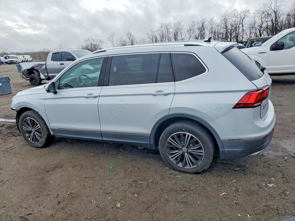 45943906 :رقم المزاد ، 3VV3B7AX9JM068714 vin ، 2018 Volkswagen Tiguan مزاد بيع