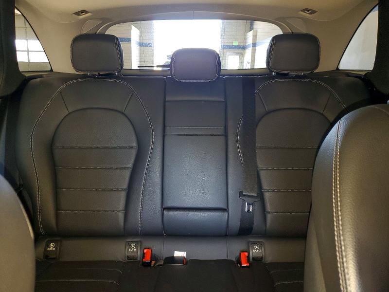 47542596 :رقم المزاد ، WDC0G4KB9JF329550 vin ، 2018 Mercedes-benz Glc مزاد بيع
