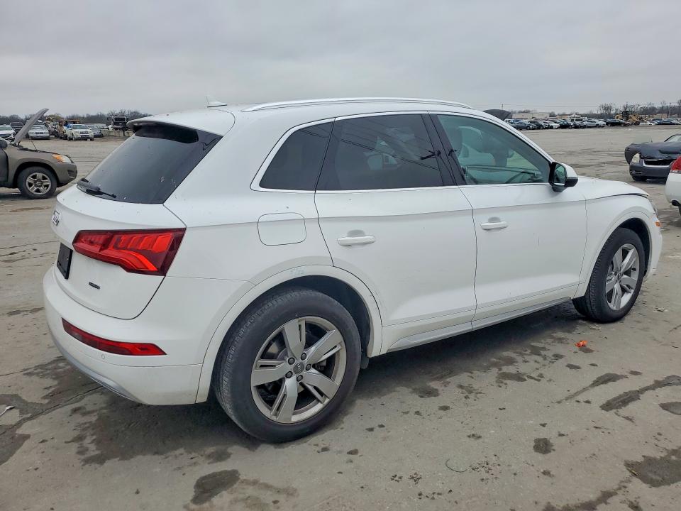 45489696 :رقم المزاد ، WA1BNAFY4K2068882 vin ، 2019 Audi Q5 مزاد بيع
