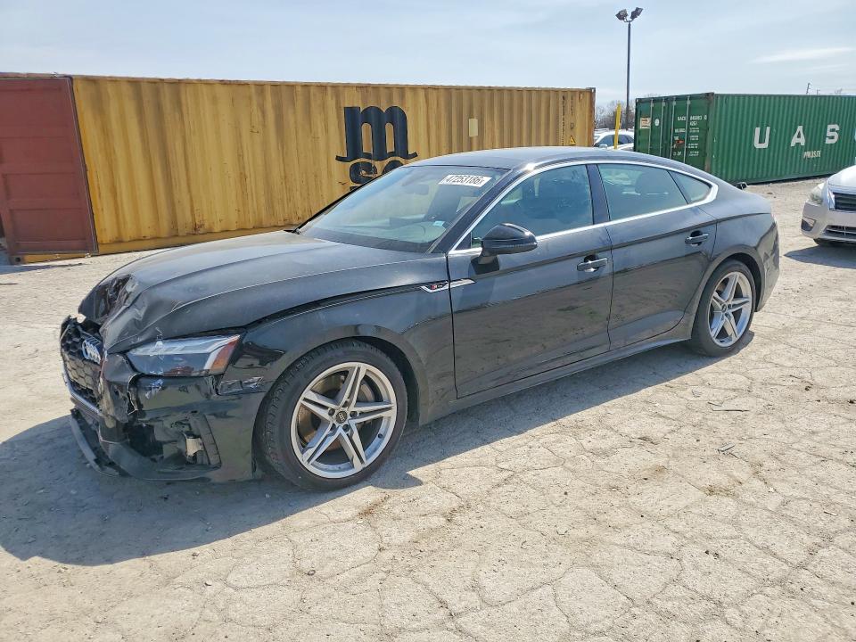 47253186 :رقم المزاد ، WAUFACF50MA052270 vin ، 2021 Audi A5 مزاد بيع