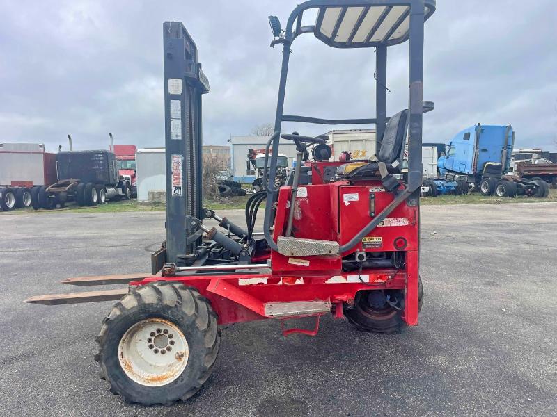 Продаж на аукціоні авто 2005 Moffett M5000, vin: SNE350517, номер лоту: 45861656