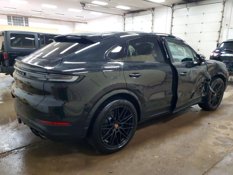 47595566 :رقم المزاد ، WP1BA2AY5SDA29817 vin ، 2025 Porsche Cayenne مزاد بيع