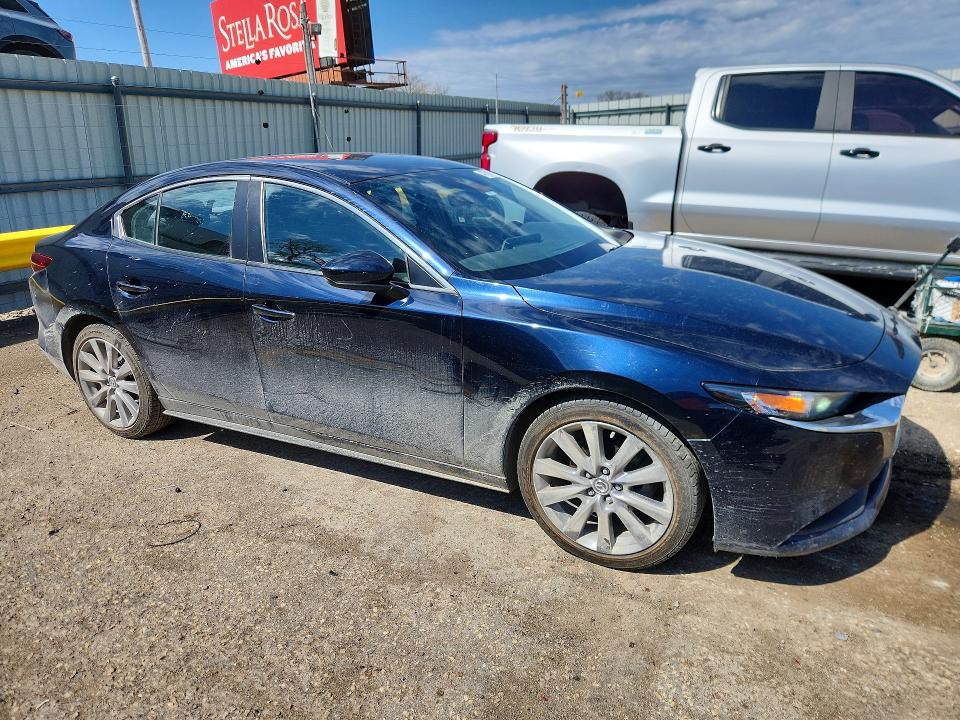 Aukcja sprzedaży 2021 Mazda 3, vin: JM1BPABL0M1330688, numer aukcji: 47581486