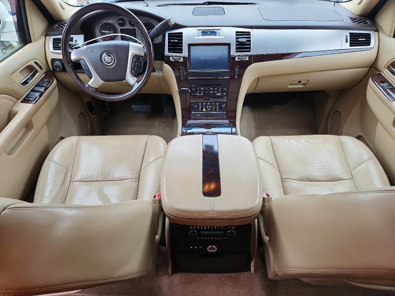 Продаж на аукціоні авто 2011 Cadillac Escalade, vin: 1GYS4BEF8BR156771, номер лоту: 79710575