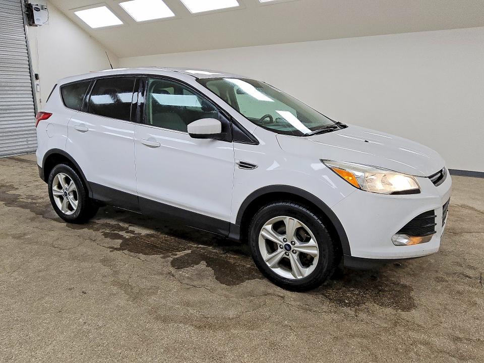 Auction sale of the 2016 Ford Escape, vin: 1FMCU9GX3GUC89334, lot number: 41839226