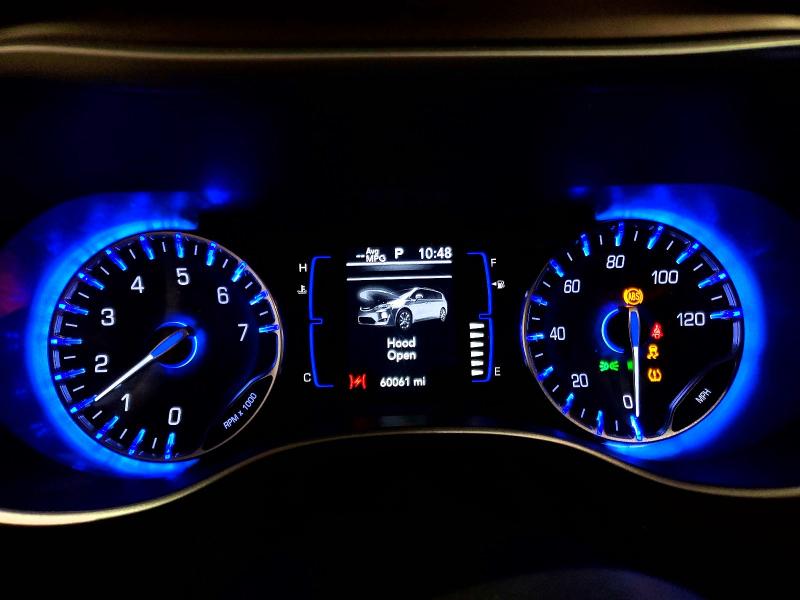 Продажа на аукционе авто 2018 Chrysler Pacifica, vin: 2C4RC1BG2JR234811, номер лота: 79966895
