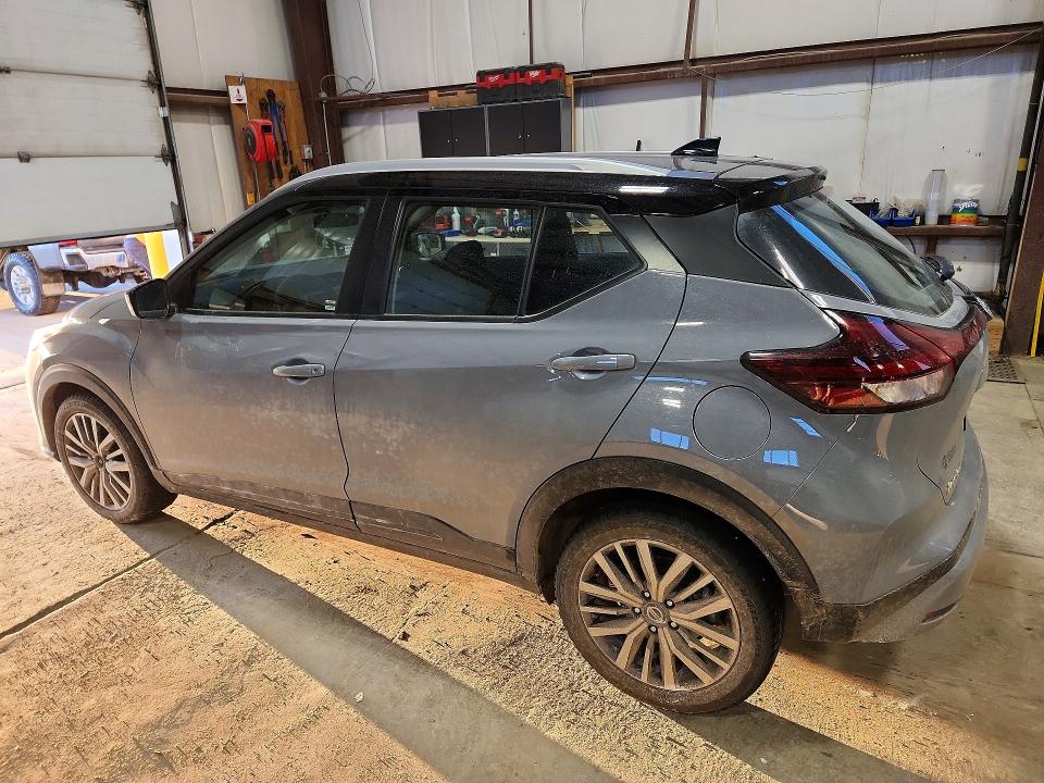 41946566 :رقم المزاد ، 3N1CP5CV5ML543627 vin ، 2021 Nissan Kicks مزاد بيع