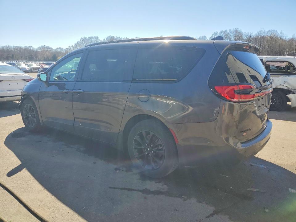 2021 Chrysler Pacifica მანქანა იყიდება აუქციონზე, vin: 2C4RC1BG7MR562083, აუქციონის ნომერი: 79766695