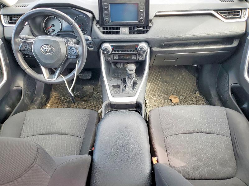 45992346 :رقم المزاد ، 2T3W1RFV4MC108932 vin ، 2021 Toyota Rav4 مزاد بيع