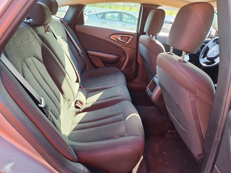 Продажа на аукционе авто 2015 Chrysler 200, vin: 1C3CCCAB7FN725875, номер лота: 79378105