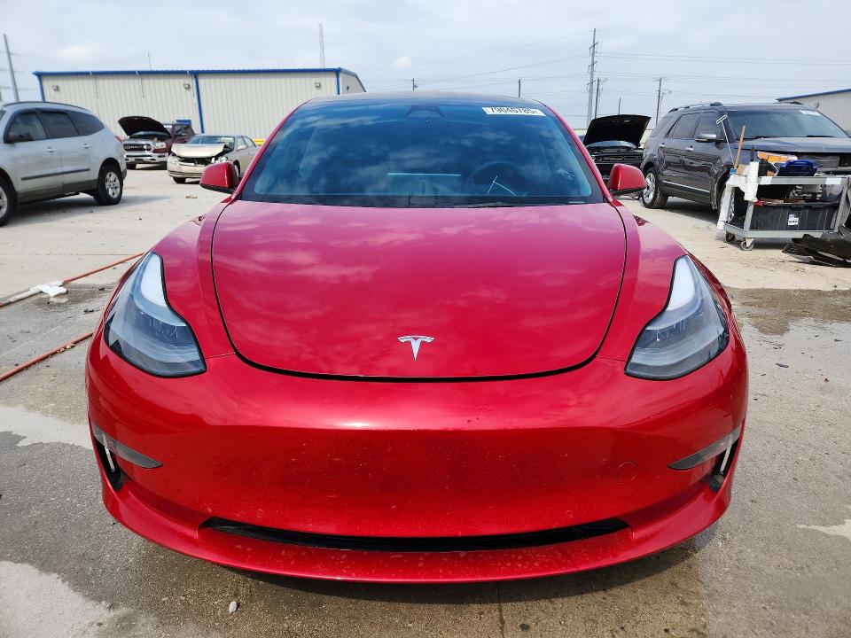 79046785 :رقم المزاد ، 5YJ3E1EB3NF313308 vin ، 2022 Tesla Model 3 مزاد بيع