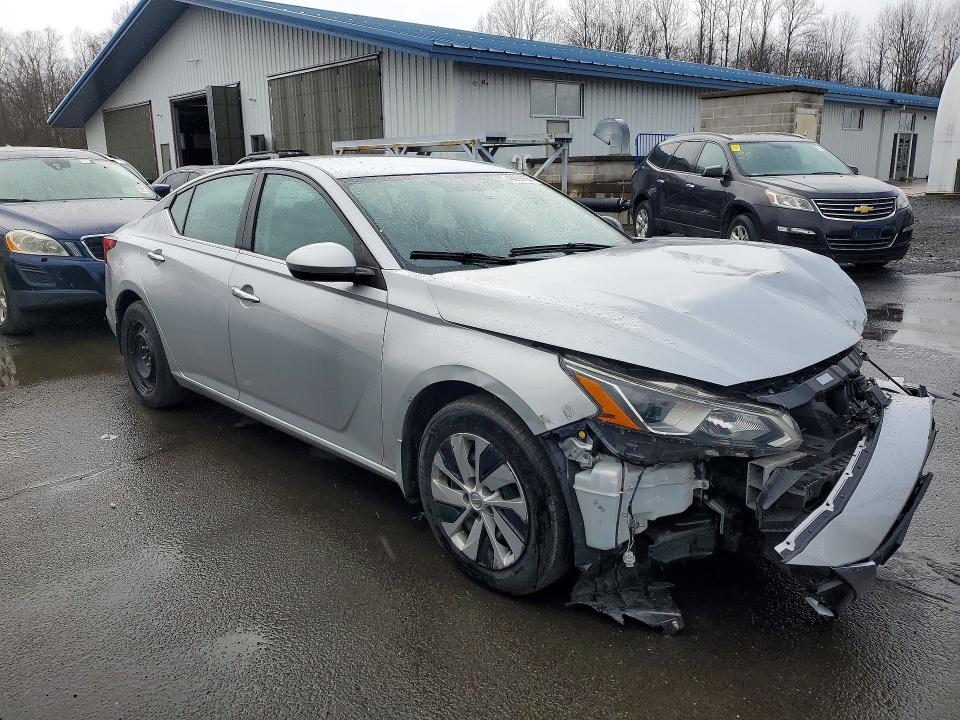 2020 Nissan Altima მანქანა იყიდება აუქციონზე, vin: 1N4BL4BW8LN323797, აუქციონის ნომერი: 45999156