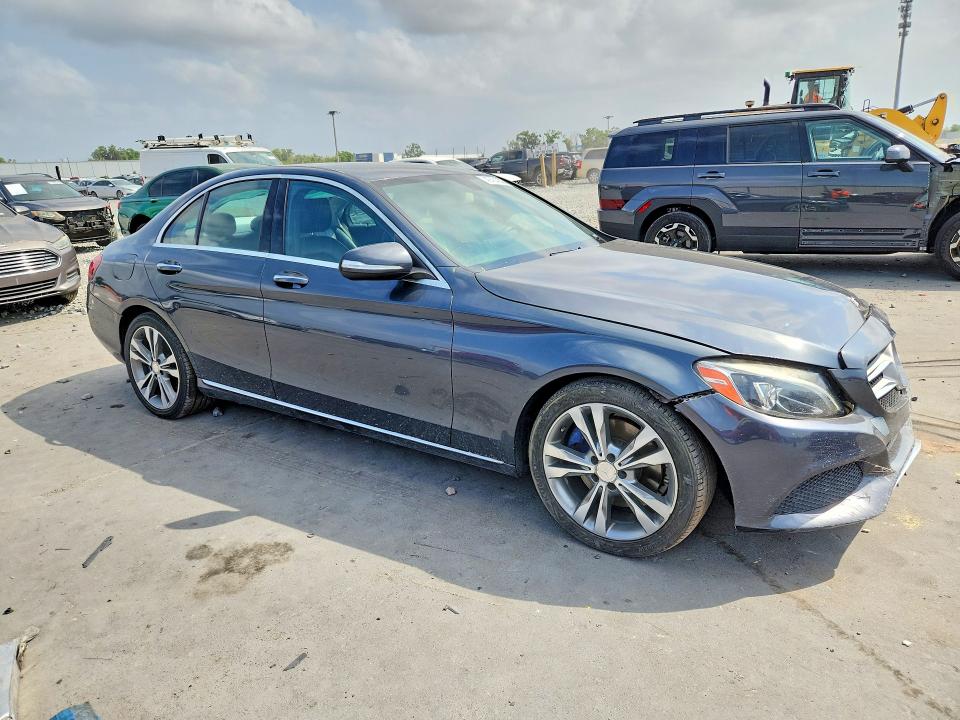 Продажа на аукционе авто 2015 Mercedes-benz C, vin: 55SWF4KB8FU026983, номер лота: 47464236