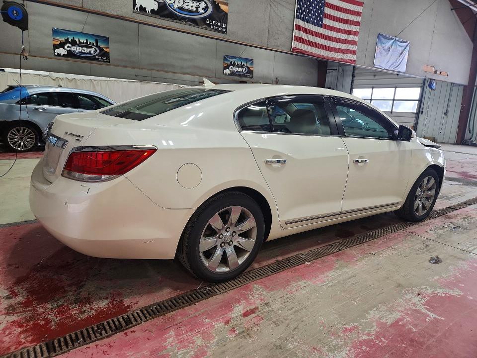 2010 Buick Lacrosse მანქანა იყიდება აუქციონზე, vin: 1G4GC5EG1AF273340, აუქციონის ნომერი: 48000776