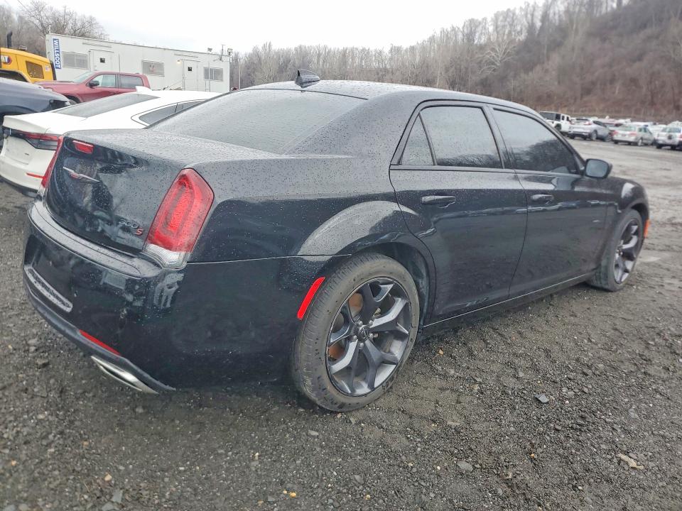 2023 Chrysler 300 მანქანა იყიდება აუქციონზე, vin: 2C3CCABG1PH599814, აუქციონის ნომერი: 46510016