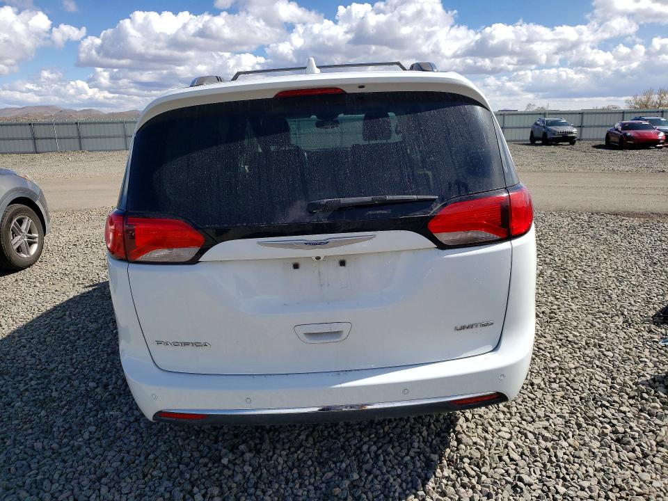 Продажа на аукционе авто 2020 Chrysler Pacifica, vin: 2C4RC1GG6LR185270, номер лота: 79794385