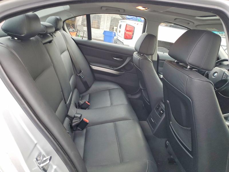 2006 Bmw 330 მანქანა იყიდება აუქციონზე, vin: WBAVB335X6PS06318, აუქციონის ნომერი: 45780156
