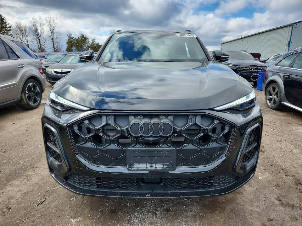 42047546 :رقم المزاد ، WA14AAGU7S2079066 vin ، 2025 Audi Q5 مزاد بيع