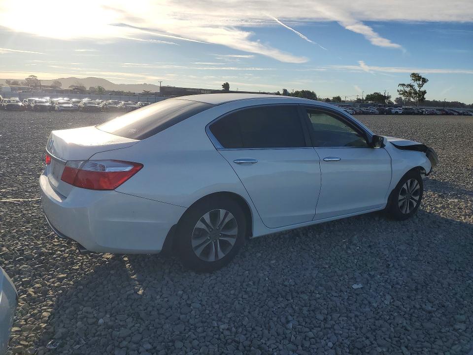 2015 Honda Accord მანქანა იყიდება აუქციონზე, vin: 1HGCR2F38FA162768, აუქციონის ნომერი: 47513596