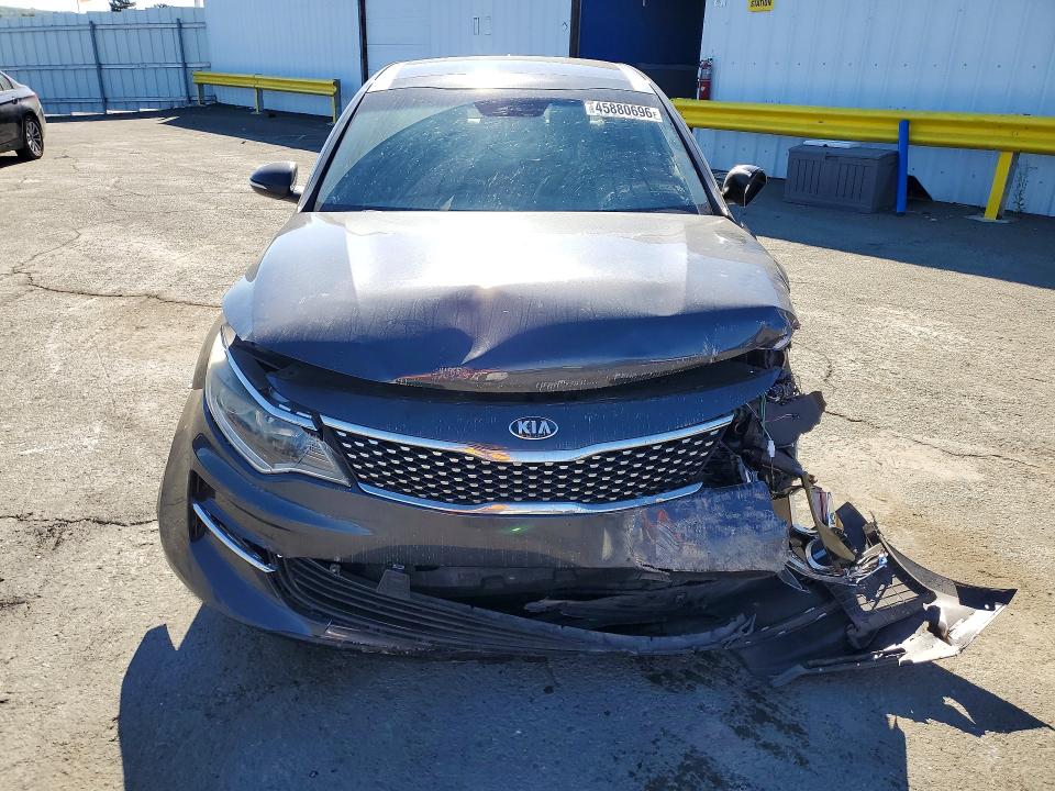 45880696 :رقم المزاد ، 5XXGU4L38JG218848 vin ، 2018 Kia Optima مزاد بيع