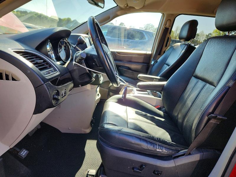 45822036 :رقم المزاد ، 2C4RC1BG6FR645331 vin ، 2015 Chrysler Town & Country مزاد بيع