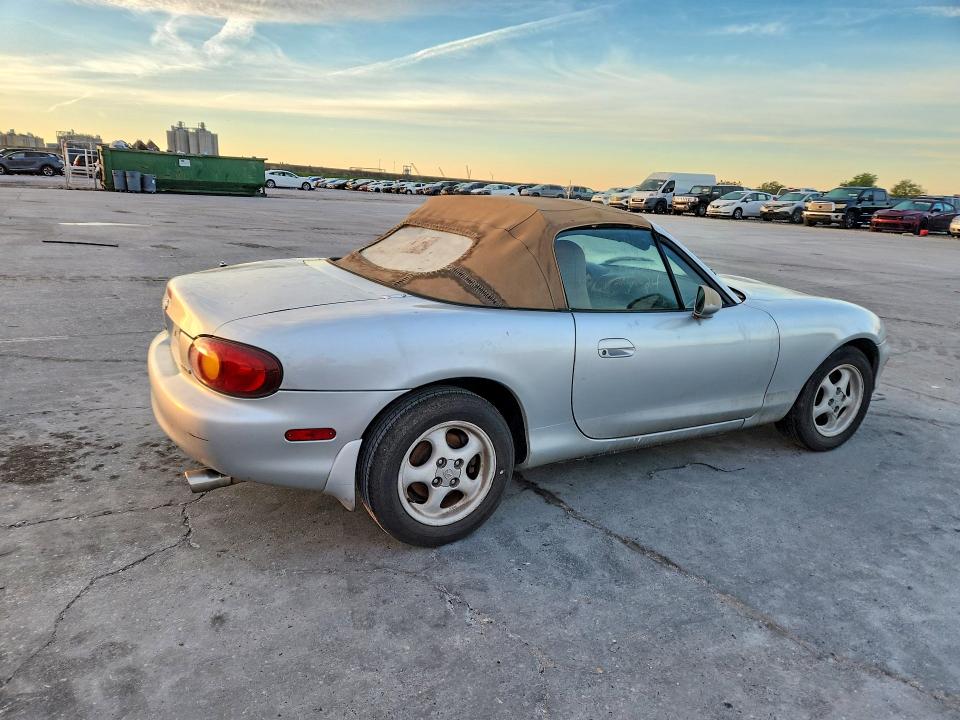 Aukcja sprzedaży 1999 Mazda Mx-5 Miata, vin: JM1NB3530X0118676, numer aukcji: 46487766