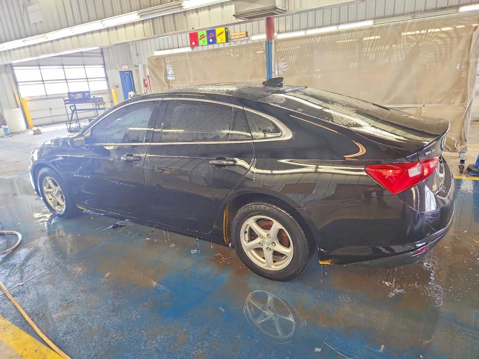 47229376 :رقم المزاد ، 1G1ZB5ST2JF115115 vin ، 2018 Chevrolet Malibu مزاد بيع