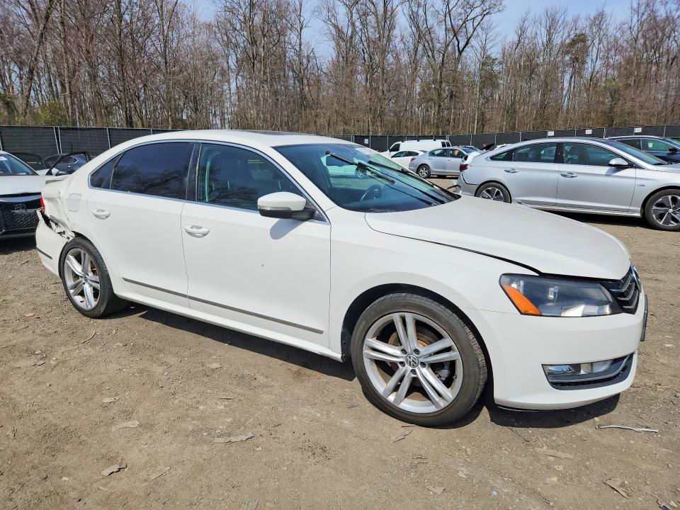Продаж на аукціоні авто 2015 Volkswagen Passat, vin: 1VWCV7A35FC071862, номер лоту: 47120216