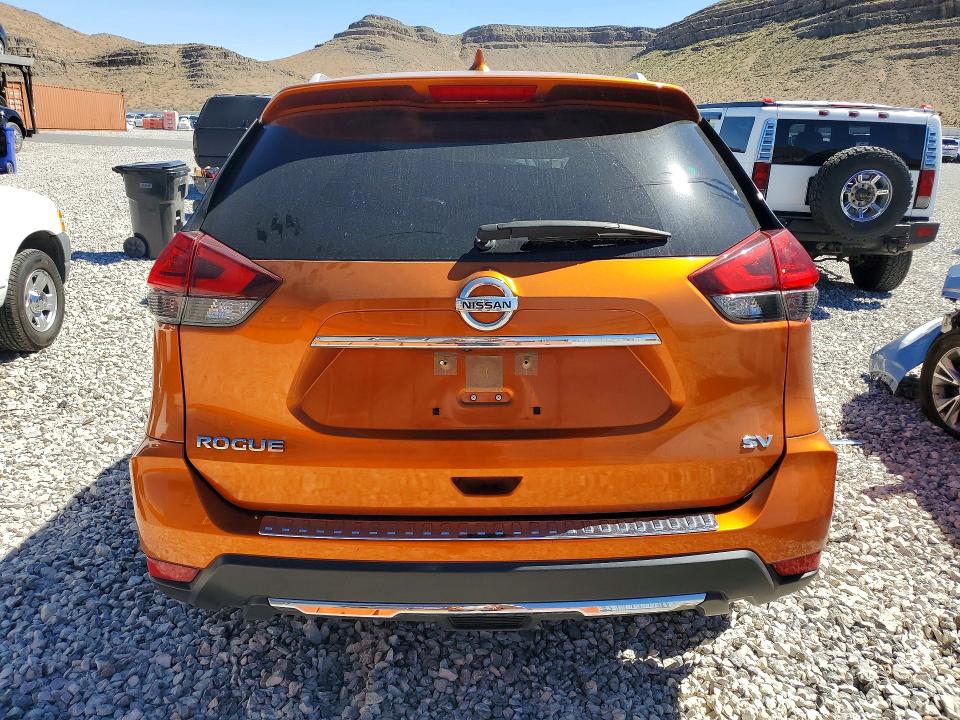2017 Nissan Rogue მანქანა იყიდება აუქციონზე, vin: JN8AT2MT7HW397358, აუქციონის ნომერი: 46923436