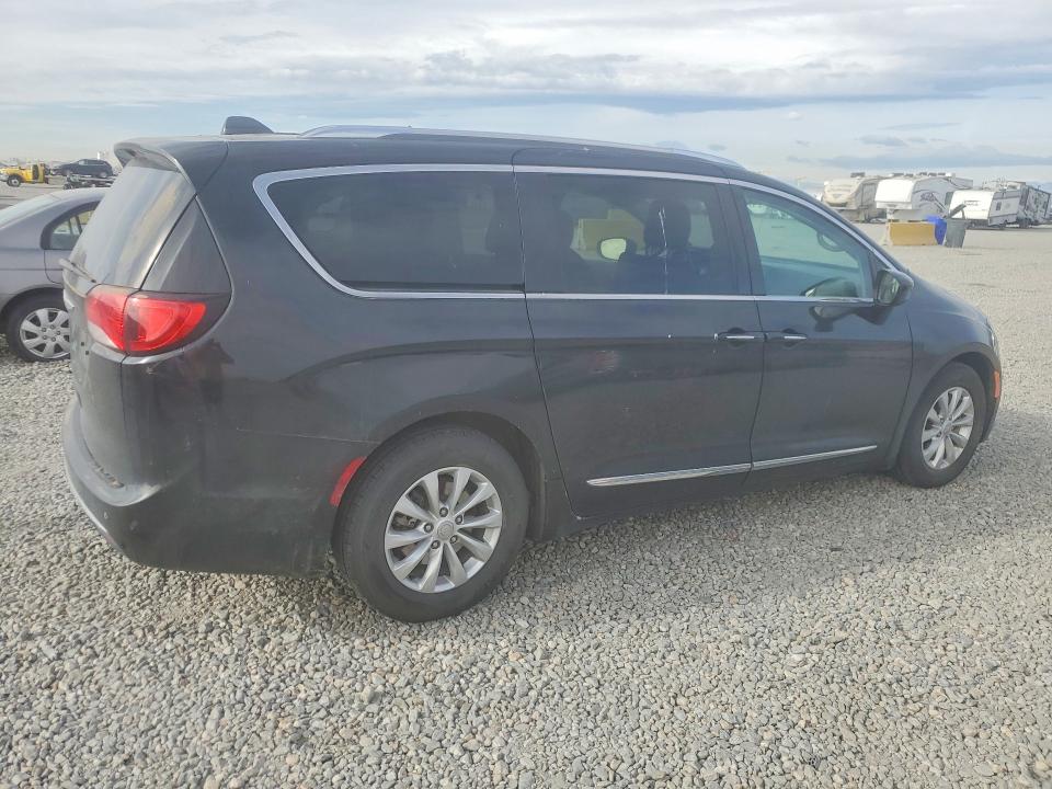 Продажа на аукционе авто 2019 Chrysler Pacifica, vin: 2C4RC1BG6KR625042, номер лота: 47031646
