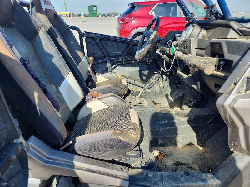 46373196 :رقم المزاد ، 3NSVBE87XFF429654 vin ، 2015 Polaris Rzr مزاد بيع