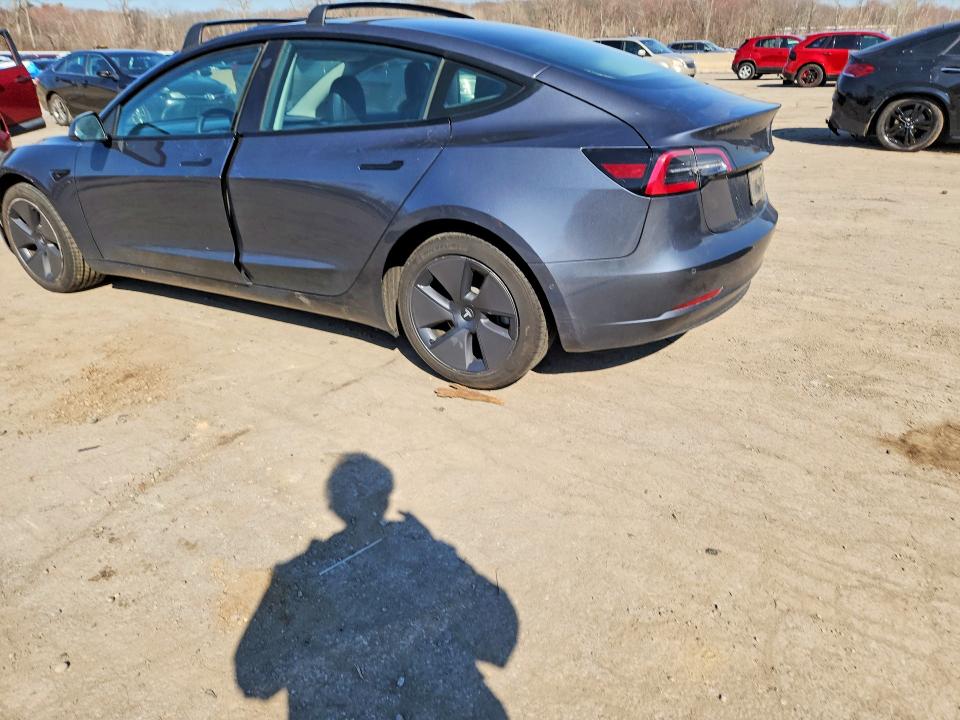 46812636 :رقم المزاد ، 5YJ3E1EB5NF314248 vin ، 2022 Tesla Model 3 مزاد بيع