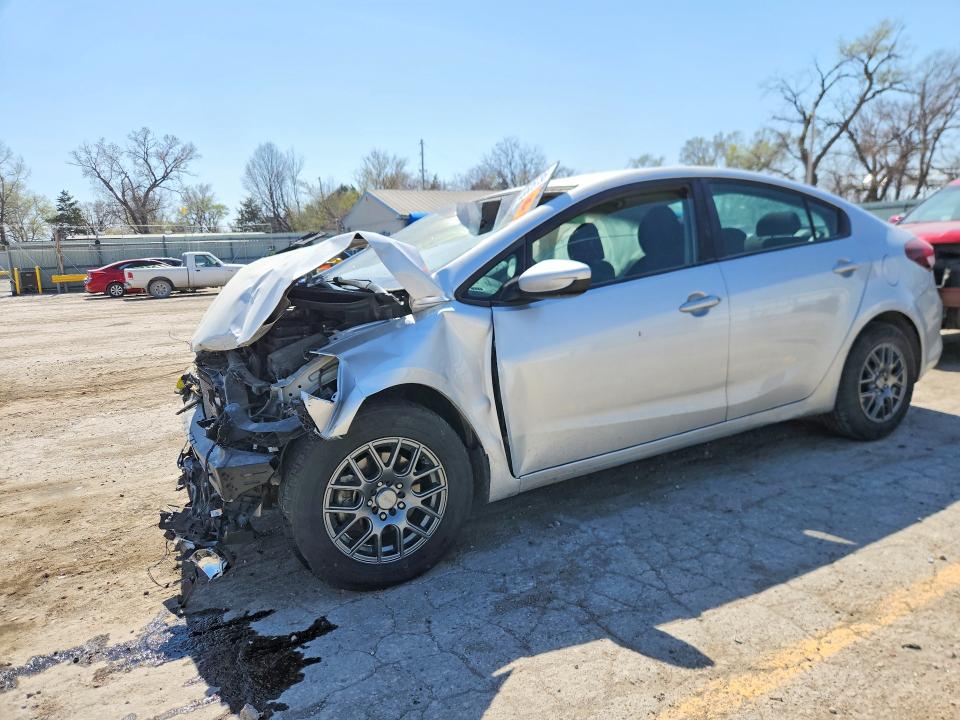 Продажа на аукционе авто 2018 Kia Forte, vin: 3KPFK4A73JE252728, номер лота: 46525736