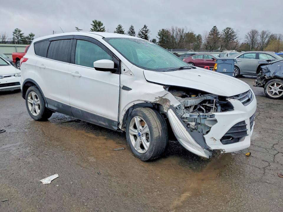 2016 Ford Escape მანქანა იყიდება აუქციონზე, vin: 1FMCU9GX7GUB85431, აუქციონის ნომერი: 41723106