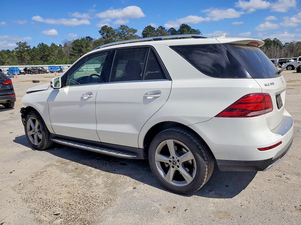 45752726 :رقم المزاد ، 4JGDA5HB1HA965582 vin ، 2017 Mercedes-benz Gle مزاد بيع