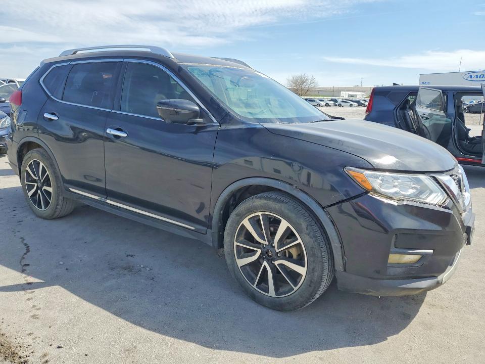 47465876 :رقم المزاد ، JN8AT2MT5JW486013 vin ، 2018 Nissan Rogue مزاد بيع