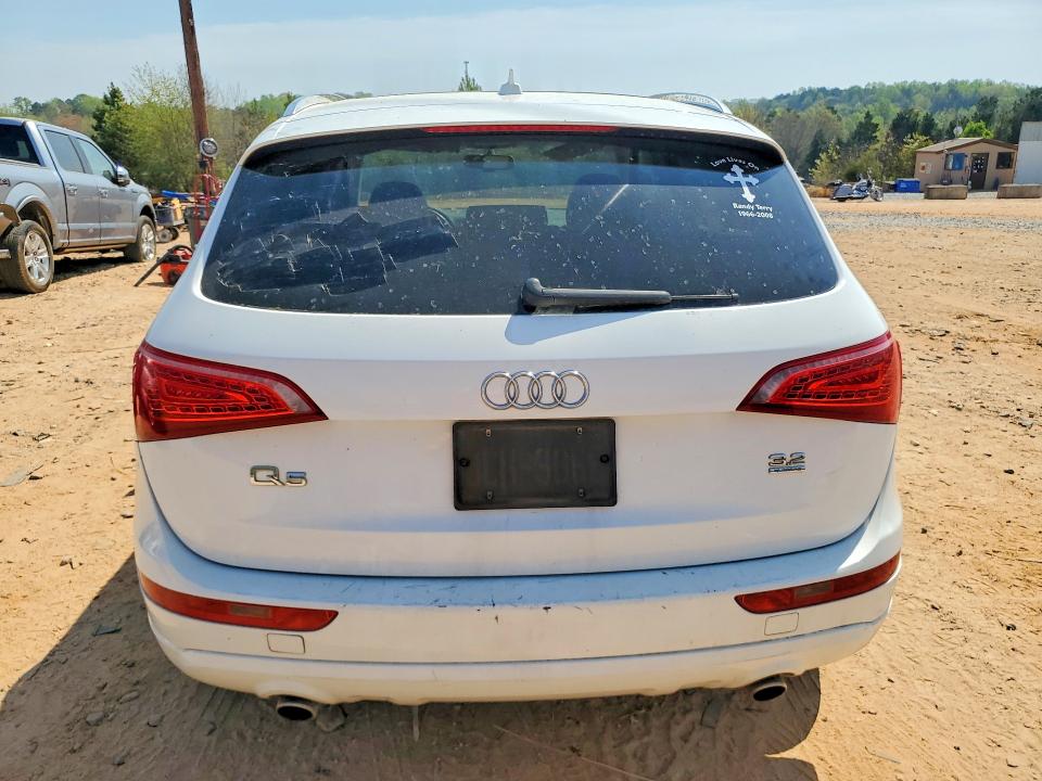 2010 Audi Q5 მანქანა იყიდება აუქციონზე, vin: WA1LKAFP1AA022581, აუქციონის ნომერი: 47931526