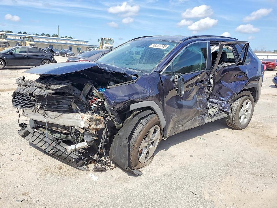 2021 Toyota Rav4 მანქანა იყიდება აუქციონზე, vin: 2T3W1RFV7MW175622, აუქციონის ნომერი: 79387745
