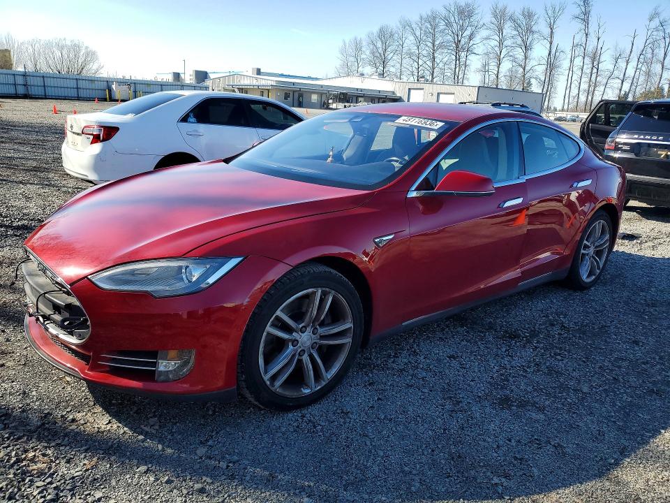 Auction sale of the 2015 Tesla Model S, vin: 5YJSA1H16FFP78354, lot number: 48116936